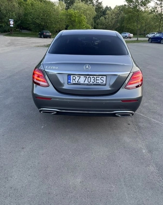 Mercedes-Benz Klasa E cena 82999 przebieg: 363000, rok produkcji 2018 z Rzeszów małe 704